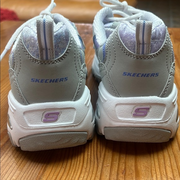 Skechers Gray and White Chunky Athletic Shoes - Picture 6 of 14